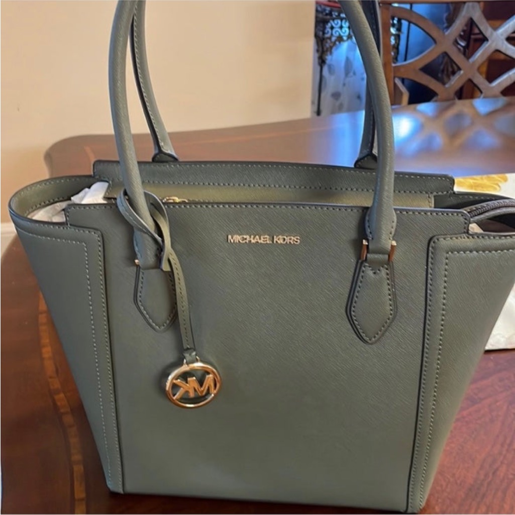 Brand New Michael Kors Hand Bag